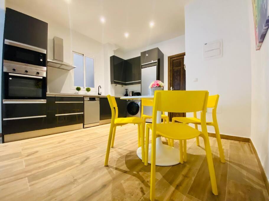 Style & Design Flat In The Center Of Madrid Apartment Exterior foto