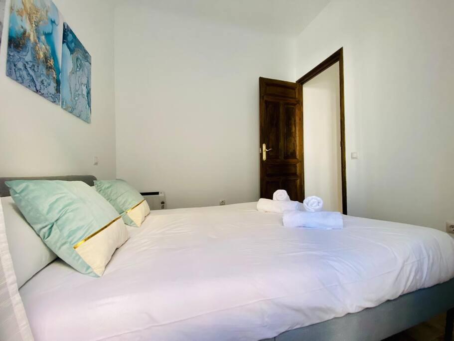 Style & Design Flat In The Center Of Madrid Apartment Exterior foto